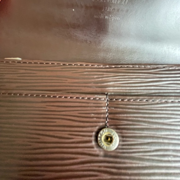 ❌❌SOLD❌❌❌❌LOUIS Vuitton Epi brown wallet - Picture 4 of 12